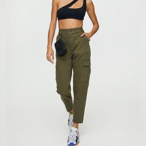 Aritzia TNA Williamsburg Pant